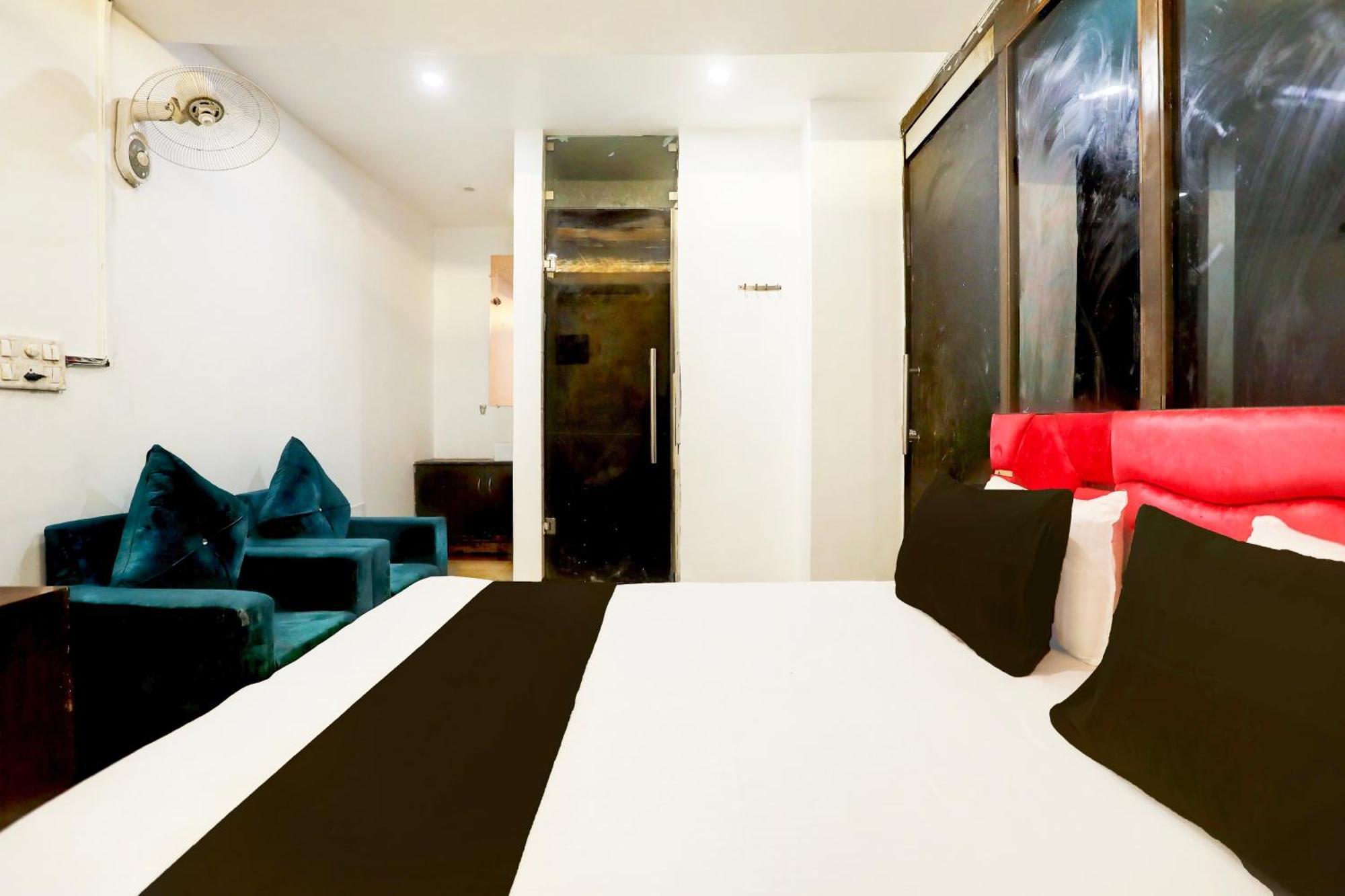 O Kashish Residency 4* New Delhi