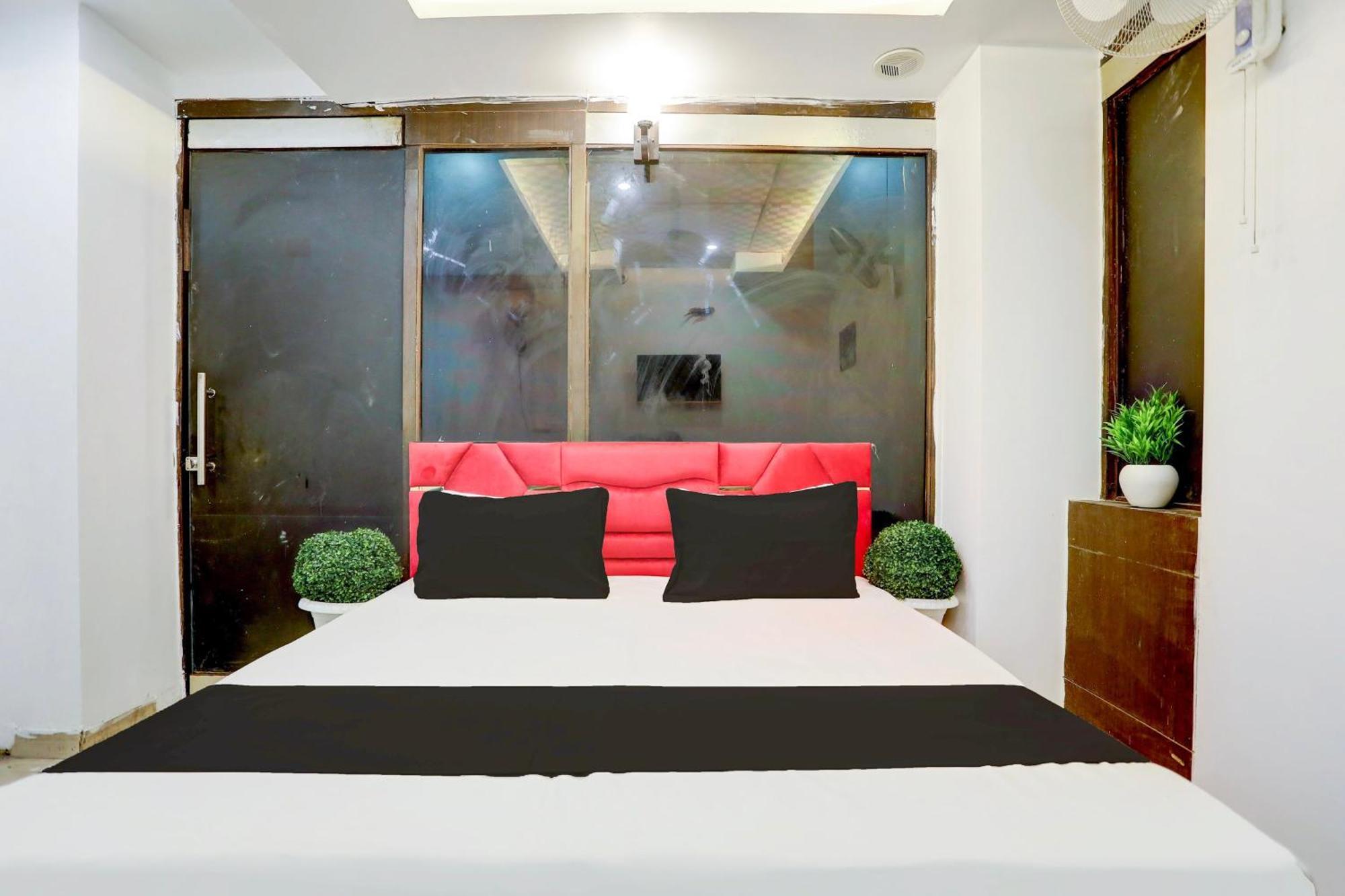 Hotel O Kashish Residency New Delhi